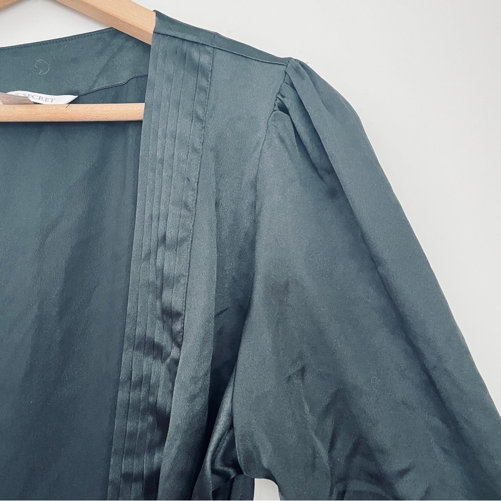 Victoria’s Secret Black Kimono Robe Small - Picture 7 of 10